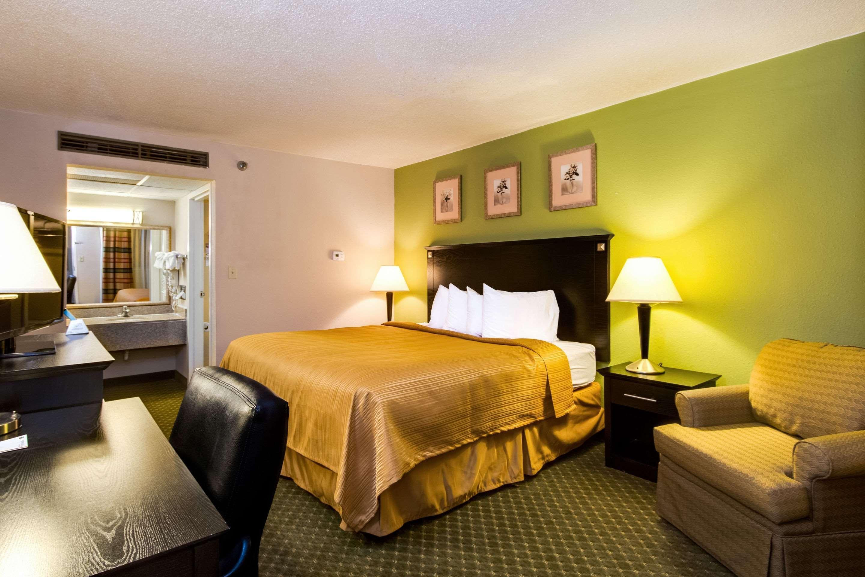 Quality Inn & Suites Moline - Quad Cities Kültér fotó