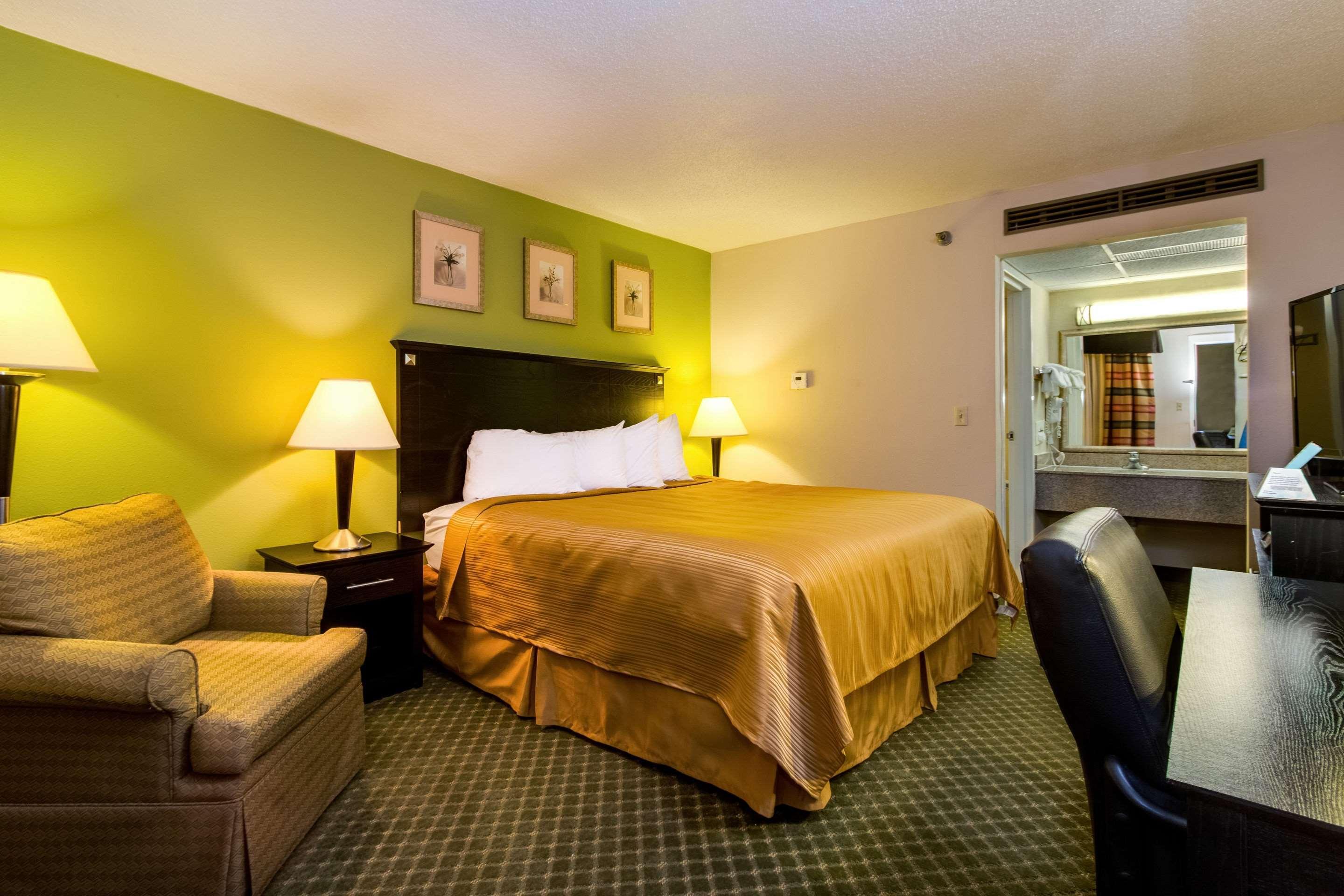 Quality Inn & Suites Moline - Quad Cities Kültér fotó