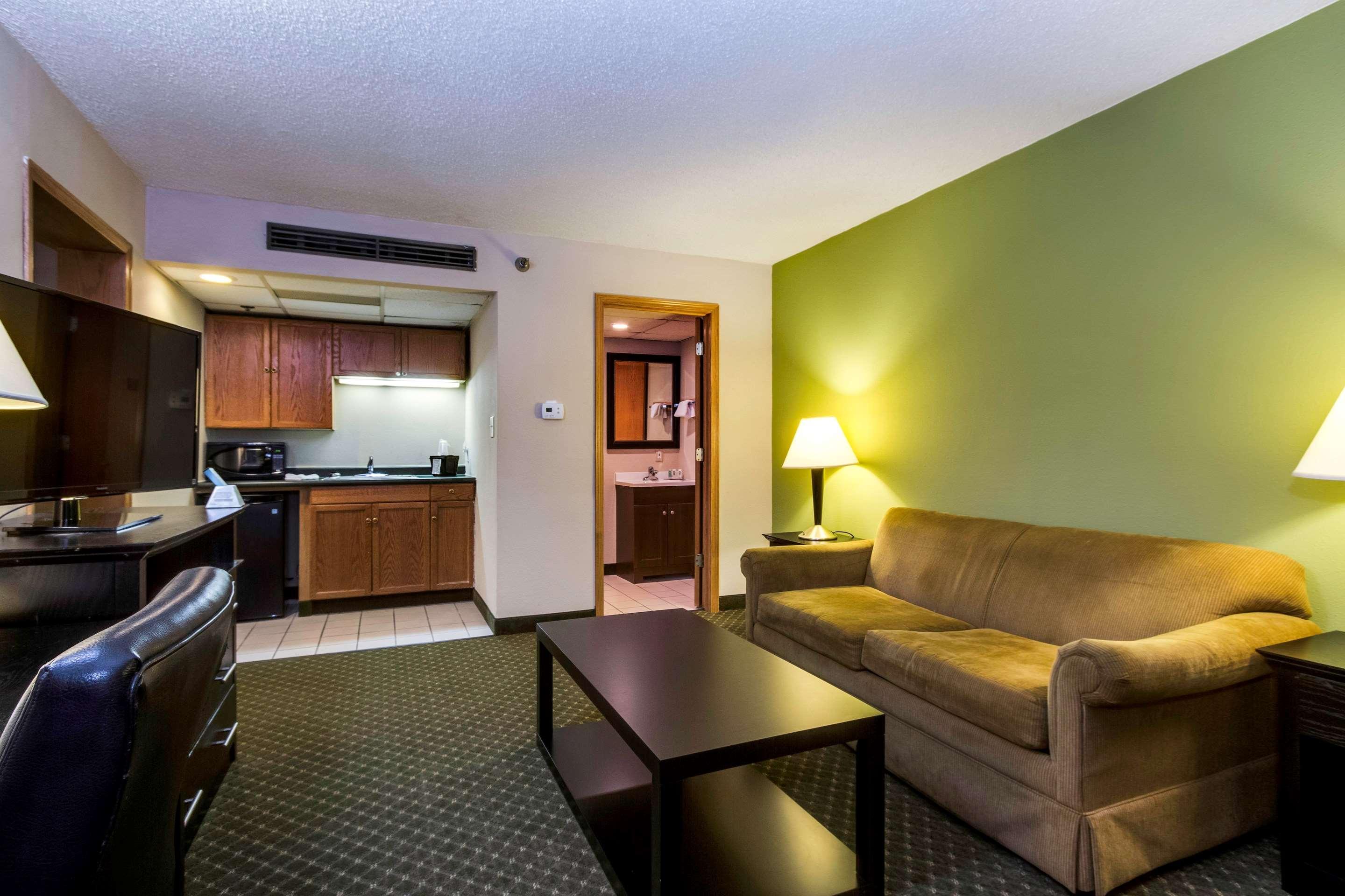Quality Inn & Suites Moline - Quad Cities Kültér fotó