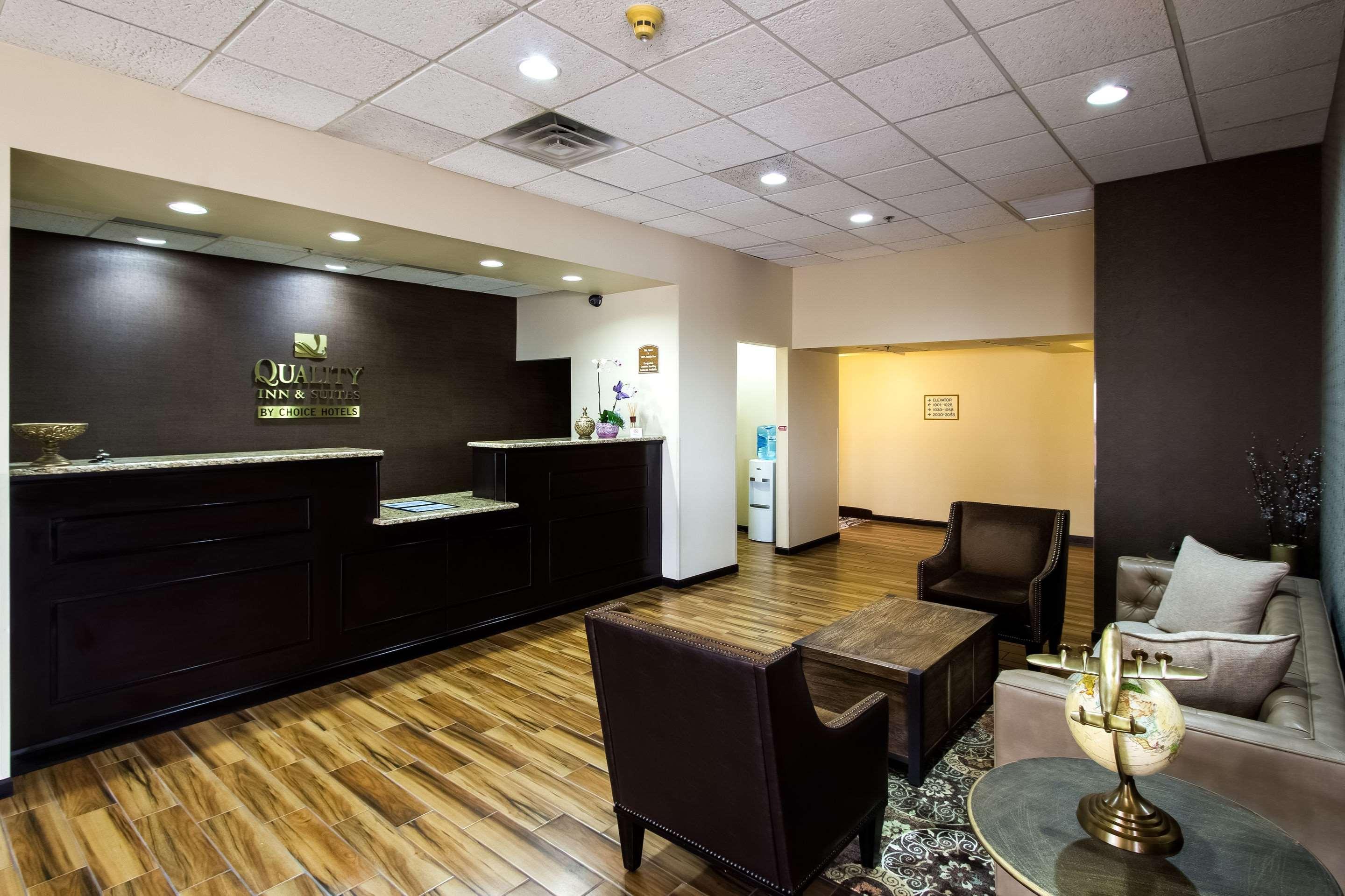Quality Inn & Suites Moline - Quad Cities Kültér fotó