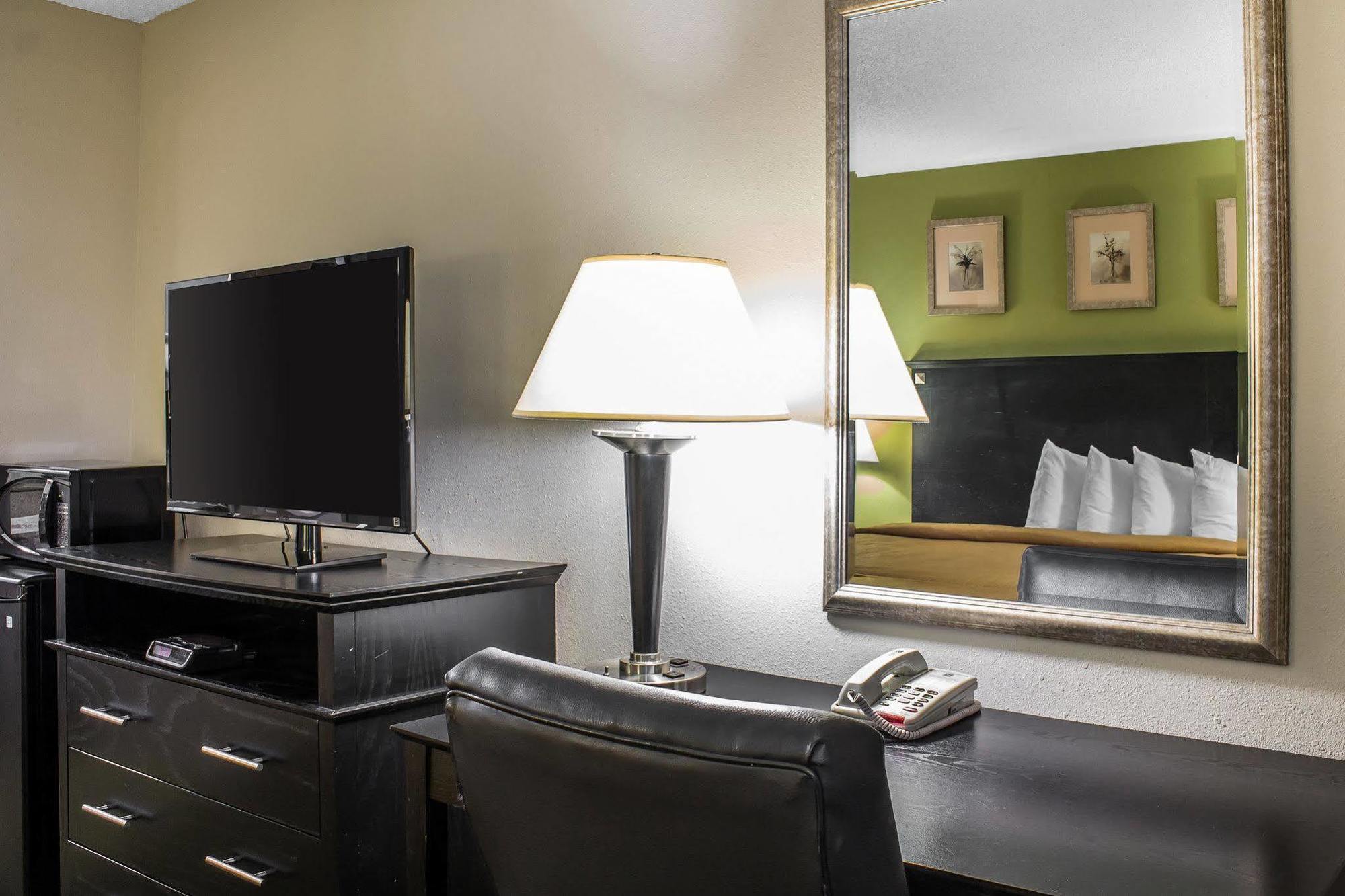 Quality Inn & Suites Moline - Quad Cities Kültér fotó